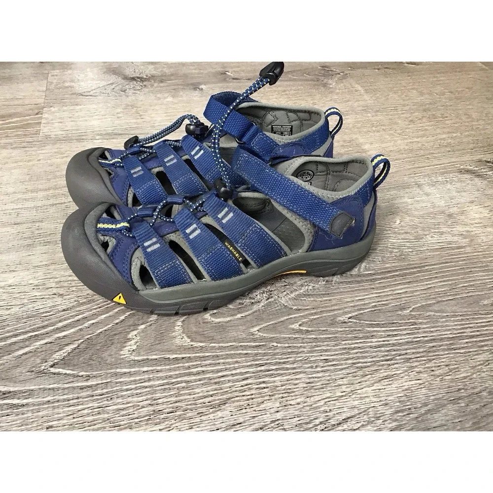 KEEN Newport H2 Sandals Youth Boys Size 4 Blue Waterproof Kids Hiking 1009962
